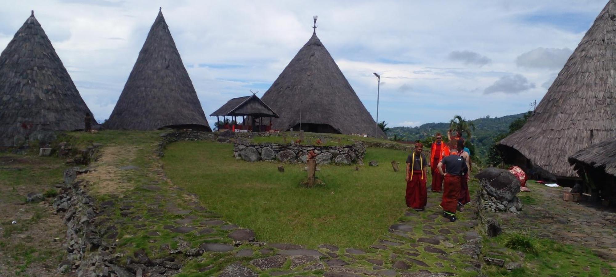 Farila Lodge Kelimutu Kültér fotó